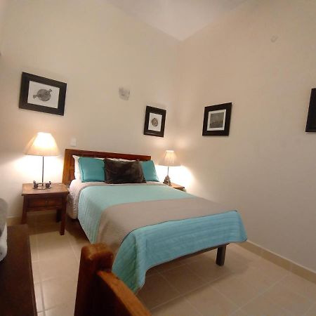 Hotel Dona Chela En Calvillo Esterno foto