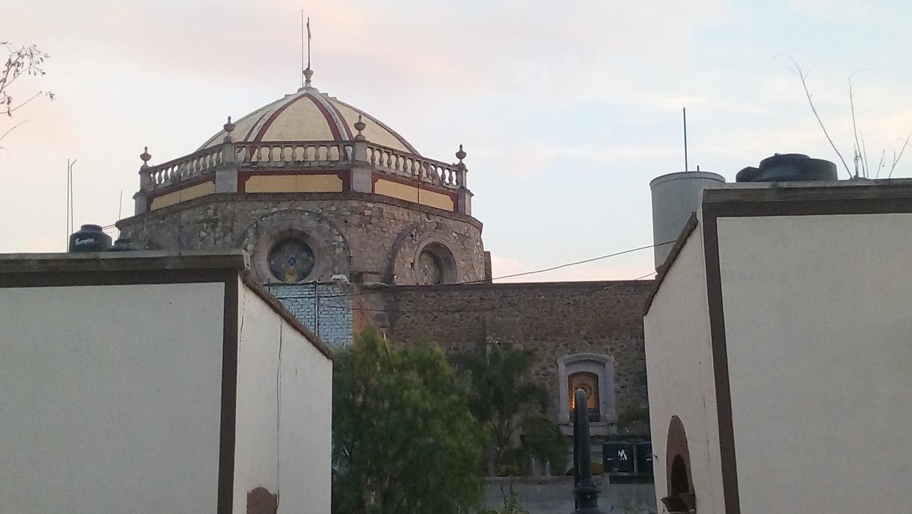 Hotel Dona Chela En Calvillo Esterno foto